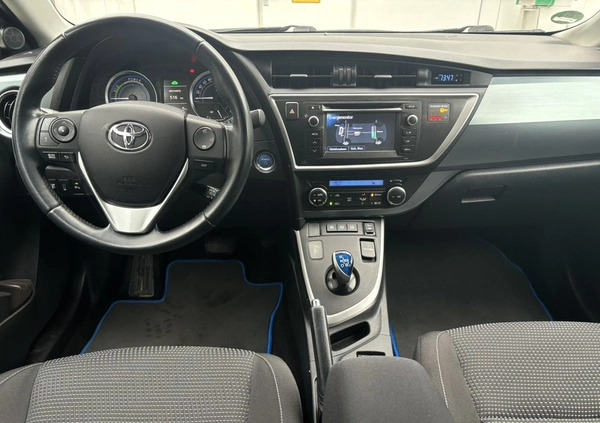 Toyota Auris cena 49900 przebieg: 161841, rok produkcji 2013 z Września małe 352